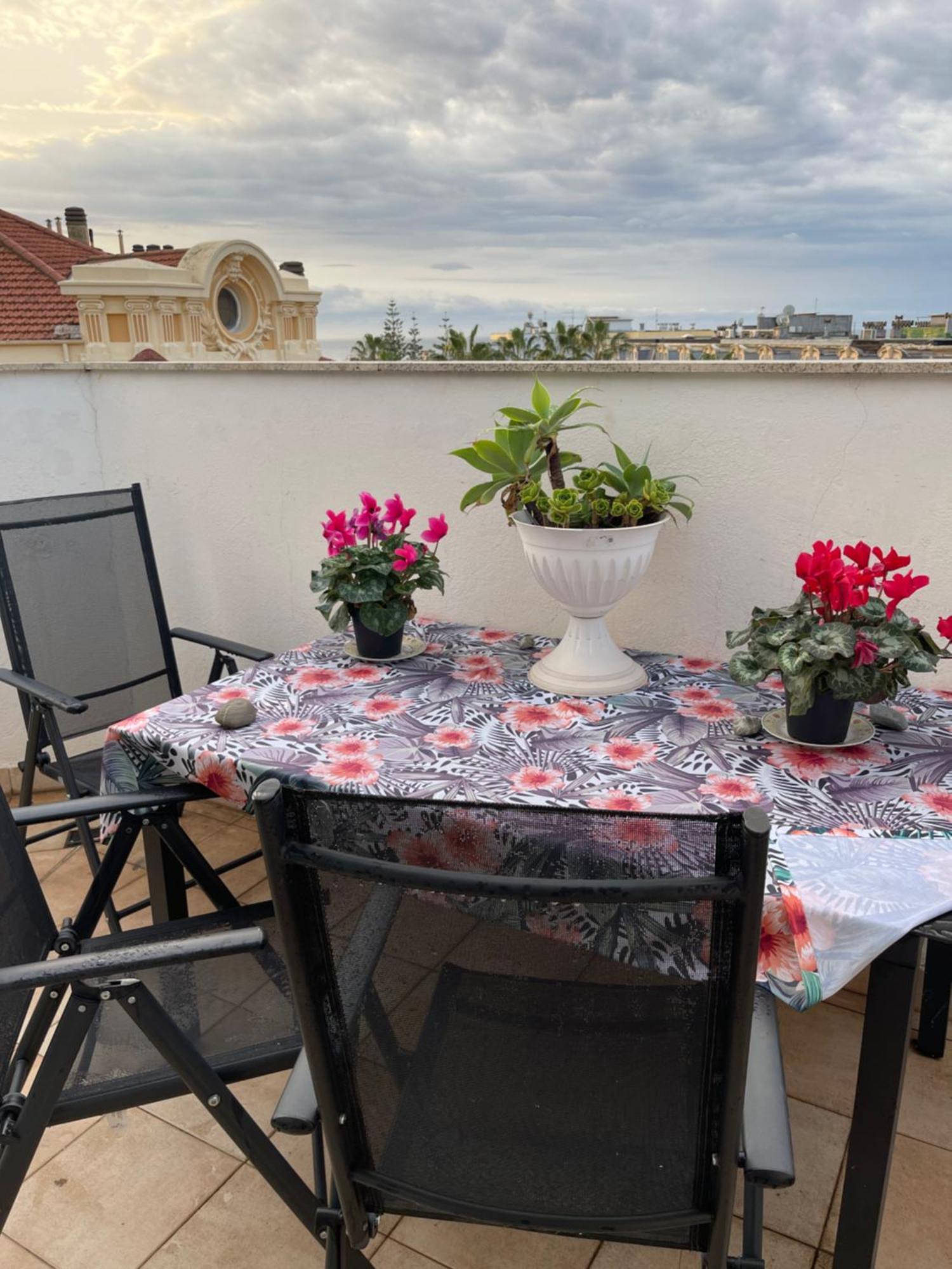 Penthouse Three Bedrooms Sanremo Exterior foto